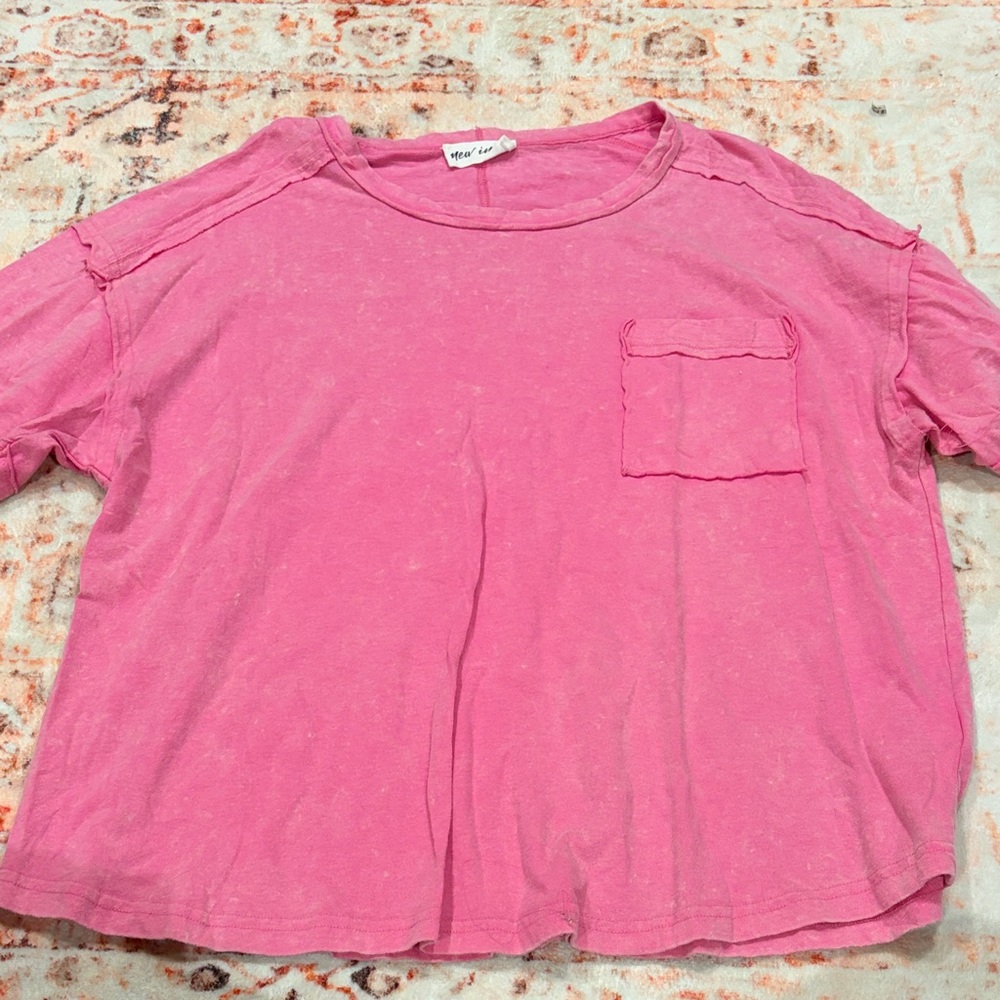 Women's Pink Short Sleeve Tee
